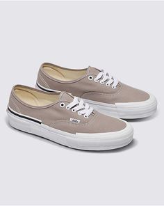 Authentic Rearrange Canvas Suede Shoe Spring Gray Vans Sneakers, Authentic Vans Outfit, Vans Outfit, Vans Store, Authentic Vans, Vans Logo, Color Analysis, Vans Authentic, Eyelet Lace