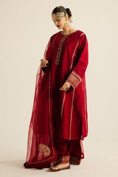 ZC-4001– Zara ShahJahan Intl. Zara Shahjahan, Simple Dress Casual, Top Korean, Traditional Indian Dress, Casual Indian Fashion, Silk Bottoms, Organza Dupatta