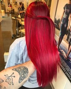 Natural Red Hair Dye, Natural Red Hair, Red Hair Inspo, Dyed Red Hair, Bright Red Hair, Red Wigs, Colors Orange, Pixie Bob, Bob Styles