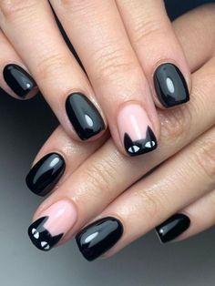 Cat Nail Short Goth Nails Ideas, Gel Nail Designs Black, Fern Nails, Goth Nails Short, Goth Short Nails, Very Easy Nail Art, Cat Nail Designs, Mail Inspo, Cat Nail Art