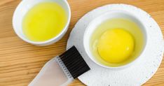 Rynker i ansigtet? Prøv 4 uventede ingredienser fra køkkenet – resultatet kommer til at overraske dig Straightening Hair Tips, Egg Hair Mask, Chocolate Face Mask, Egg Mask, Egg For Hair, Straightening Natural Hair, Olive Oil Hair, Best Hair Mask, Reduce Hair Fall