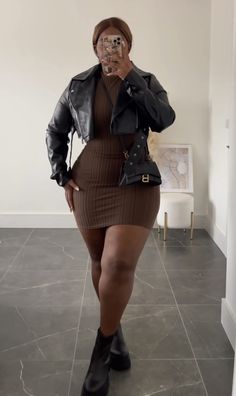 Outfits Inspiration Aesthetic, Fashion Statement Outfits, Outfit Con Jeans, Outfit Casual Mujer, Curvy Casual Outfits, Vibrant Outfits, Plus Size Baddie Outfits, Outfits Con Jeans, Effortlessly Chic Outfits