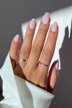 milky white 2024 Nail Color Trends Short Round Oval Nails, Oval Nails Designs Chrome, Short Nail Designs Chrome, Short Oval Nails Ideas, Oval Nails Short, Engagement Nails, Milky Nails, Weak Nails, Nails 2022