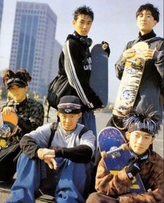 Japanese Fashion Male, 90s Skater Fashion, 2000s Japanese Fashion, Skater 90s, 90s Skate, 2000s Skater, 90s Fashion Men, T 90, Vintage Skate