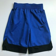 Nike Boys Size Large Blue Black Basketball Shorts Icon aq9477-480 Features: Blue in color with black  pockets Nike logo at bottom of hem Materials: 100% Polyester Measurements: Waist: 12 inches Rise: 12 inches Inseam: 8 inches full length: 19 inches checkout my other nike boys shorts  ~From a pet free, smoke free home ~Please ask questions prior to bidding, I am not setup for returns ~Payment is due within 48 hours of auction ending. If you can't pay within 48 hours, you need to contact me or a Blue Cotton Athletic Shorts For Training, Blue Nike Athletic Shorts, Nike Blue Athletic Shorts With Built-in Shorts, Blue Cotton Training Shorts, Nike Blue Training Shorts, Blue Training Shorts With Pockets, Black Basketball Shorts, Nike Boys, Boys Shorts