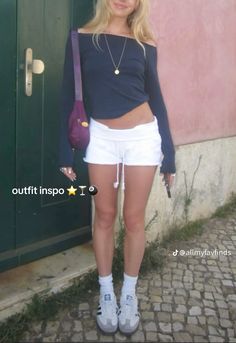 Summer Vintage Outfits, Material Gworl, Cute Vacation Outfits, 2024 Outfits, College Fits, Estilo Hippie, Outfit Inspo Summer, Summer Inspo, Fit Ideas