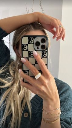 We love seeing you wear your DD rings - take cues from these trendsetters for your next great outfit. Mini Castle, Blue Labradorite, Rainbow Moonstone, Semi Precious Gemstones, Gold Finish, Moonstone