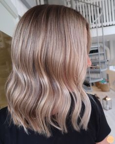 Dirty Blonde Hair Color Ideas, Dirty Blonde Hair, Dirty Blonde, Blonde Hair Color, Cut And Color, Fall Hair, Bob Hairstyles, Medium Length Hair Styles, New Hair