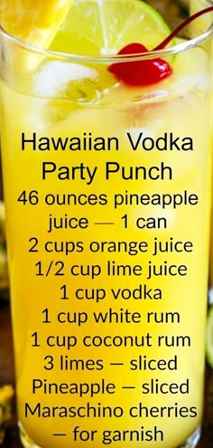 Hawaiian Party Punch, Vodka Party Punch, Easy Alcoholic Drinks, Easy Punch Recipes, Easy Punch, Alla Vodka, Punch Drinks, Mixed Drinks Alcohol, Yummy Alcoholic Drinks