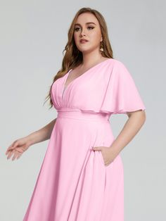 Description: Lucia V-neck Plus Size Bridesmaid Dresses with Sleeves and Pockets Details: Silhouette: A-line With Pockets Fabric: Chiffon Necktie: V Neck Sleeve Length: Short Sleeves Embellishments: Ruffles With padding and boning. The model is 5'6" (172cm), 189 lbs. She is wearing a standard US14 (Bust 104cm, Waist 88cm, Hips 113cm, Hollow to hem 98cm). Ask a question Ink Blue Bridesmaid Dresses, Ruffles Bridesmaid Dresses, Plus Size Bridesmaid Dresses, Dress Georgette, Pockets Details, Bridesmaid Dresses With Sleeves, Gold Bridesmaid Dresses, Full Maxi Skirt, Plus Size Bridesmaid