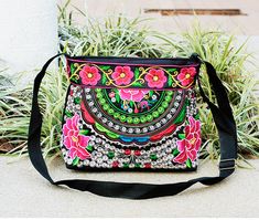 New Women's Bag Ethnic Style Embroidered Bag Embroidered Canvas Bag Size:27CM*10CM*22CM Traditional Embroidered Bags For Spring, Traditional Bags With Floral Embroidery For Spring, Traditional Embroidered Spring Bags, Spring Traditional Embroidered Bags, Traditional Multicolor Embroidered Shoulder Bag For Travel, Travel Shoulder Bag With Multicolor Floral Embroidery, Blue Bohemian Bags With Floral Embroidery, Traditional Multicolor Embroidered Floral Bag, Embroidered Canvas Bag