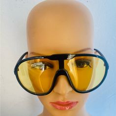 Lens Material Polycarbonate Frame Material: Polycarbonate Yellow Tinted Aviator Sunglasses For Summer, Yellow Aviator Sunglasses With Gradient Lenses For Summer, Casual Yellow Aviator Sunglasses With Tinted Lenses, Casual Yellow Tinted Aviator Sunglasses, Summer Yellow Tinted Aviator Sunglasses, Trendy Yellow Polarized Aviator Sunglasses, Trendy Yellow Aviator Sunglasses With Polarized Lenses, Casual Yellow Shield Sunglasses With Tinted Lenses, Yellow Plastic Sunglasses For Party