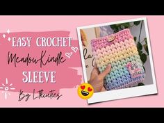 a hand holding a crocheted bag with the words easy crochet