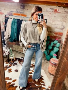 Stockshow Outfits, Western Office Outfits, Senior Session Outfits, Western Office, Nfr Style, Las Vegas Outfit, Western Looks, Vegas Outfits, Outfit Vaquero