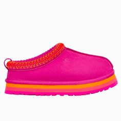 Send Offers. I May Accept. Brand New Never Worn Or Tried On 100% Authentic Straight From Ugg Preppy Things For Christmas, Uggs Colors, Colorful Uggs, Pink Ugg Slippers, Cute Uggs, Ugg Tazz, Ugg Sneakers, Pretty Sneakers, Pink Uggs