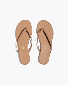 There is no one nude. Our Nudes collection was designed to feel like a second skin. This classic flip flop silhouette is handcrafted from soft Brazilian leather with a cushioned insole and a rubber outsole for comfort. Nude Flip Flops, Tkees Flip Flops, Leather Flip Flops Womens, Body Milk, Au Naturale, Leather Flip Flops, Matte Foundation, Leather Conditioner, Beach Bum