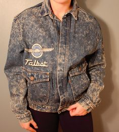 "Vintage, 1980s, Levi's acid wash hand painted denim jacket. Gently worn. In overall nice condition without rips or stains. Adult XL Length, 25\" Underarm to underarm, 22\" Sleeves, 24\"" 57 Thunderbird, Aubergine Dress, Hand Painted Denim Jacket, Painted Denim Jacket, Acid Wash Jeans, Painted Denim, Unisex Jacket, Decor Shop, Denim Jean Jacket