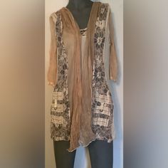 Simply Couture Women's Bohemian Gauzy Layered Tunic Top Size M/L Nwt. No Size Tag, 21” Pit To Pit Bohemian Spring Blouse With Patchwork, Bohemian Patchwork Blouse For Spring, Bohemian Spring Patchwork Blouse, Spring Bohemian Patchwork Blouse, Spring Fitted Lagenlook Blouse, Fitted Lagenlook Tunic For Summer, Bohemian Blouse With Lace Trim, Spring Lagenlook Fitted Blouse, Beige Bohemian Blouse With Boho Print