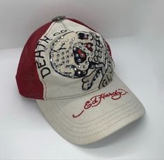 Vintage ed hardy cap Hat Festival Outfit, Y2k Hats, Vintage Ed Hardy, Y2k Accessories, 2000s Fashion Outfits, Cute Hats, Ed Hardy, 2000s Fashion, Mean Girls