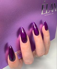 Dark Nail Inspo Almond, Amethyst Purple Nails, Violet Almond Nails, Purple Chrome Nails Almond, Purple Cat Eye Nails, Purple Almond Nails, Amethyst Nails, Purple Stiletto Nails, Purple Chrome Nails