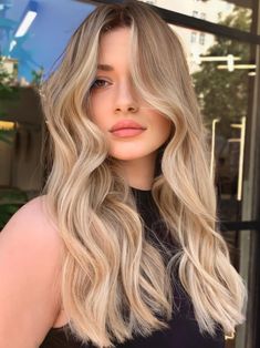 Bayalage Blonde 2024, Pale Skin Blonde Hair, Sombre Blonde, Blonde Sombre, Beige Blonde Hair, Sombre Hair, Summer Blonde Hair, Blonde Hair Transformations, Cool Blonde Hair