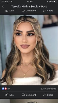 Halo Blonde Hair With Black, Blonde On Top Of Brown Hair, Moneypiece Hair With Bangs, Honey Blonde Underneath Brown Hair, Front Pieces Of Hair Dyed Blonde, Bold Blonde Money Piece, Brunette With Blonde Front Pieces, Mexican With Blonde Hair, Blonde Hair Gloss