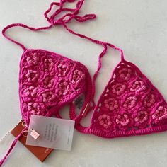 Size Small, Brand New And Never Worn. Have Tags, Crochet Swim Wear, Barbie Core Crochet Bra Top, Swimsuit Crochet, Diy Crochet Top, Crochet Beach Wear, Crochet Store, Super Easy Crochet, Cup Pattern, Crochet Swimsuit, Crochet Beach Dress