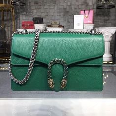 gg Dionysus Shoulder Bag Emerald Green Metal-Free Tanned For Women 11in/28cm gg 400249 CAOGX 3120 Gucci Sneakers Outfit, God Dionysus, Summer Green, Green Metal, Greek God, Gucci Shoulder Bag, Tiger Head, Luxury Products, A Tiger