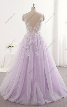 2021 Fashion Lilic Formal Dress Quinceanera Dress Girl | Etsy Fitted Purple Dress For Quinceanera, Lavender Fitted Prom Ball Gown, Fitted Lavender Ball Gown For Prom Season, Fitted Lavender Ball Gown For Prom, Lavender Tulle Dress For Quinceanera, Fitted Princess Wedding Dress With Tulle Skirt, Princess Style Fitted Wedding Dress With Tulle Skirt, Fitted Lavender Tulle Ball Gown, Lavender Dress For Quinceanera