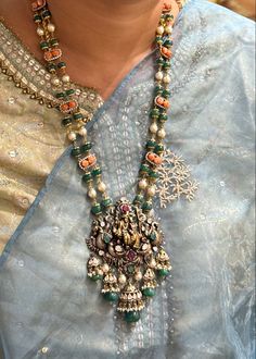 Pearl And Green Beads Necklace, Victorian Beads Jewelry, Victorian Lockets Gold Indian, Coral Beads Jewellery Indian, Beads Jewelry Indian Gold, Victorian Jewelry Necklace, Fashion Jewelry Necklaces Gold, Wedding Jewelry Sets Bridal Jewellery, Long Haram