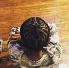 Spider Cornrows Men, Spider Braids For Kids, Spider Man Braids, Spider Braids Men, Cornrows Design For Men, Mens Braids Hairstyles Cornrows Design, Unique Cornrows, Spider Hairstyle, Braids Men Black