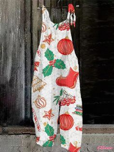 Qteee - Digital Print Jumpsuit with Christmas-themed Overalls Design For Christmas, Leather Jumpsuit, Stylish Jumpsuit, Bodycon Cocktail Dress, Suspender Pants, Chiffon Wrap, Print Jumpsuit, Christmas Celebration, Floral Print Maxi Dress