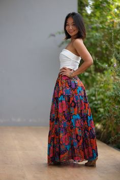 "This beautiful Skirts with  made from lightweight cotton fabric. which perfectly fit to your festival, beach, summer vacation or just new addition to your wardrobe that will inspire you for your new street look! This Skirts is comfortable and relaxation for any occasion.   🪡🧵 MATERIAL : Cotton breathable muslin This skirts will fit sizes Small to Large ( Not - XL ) * Waist : 26'' Stretching to 52'' inches  ( 66.04 cm - 132.08 cm ) * Hips : up to 58\" (147.32.cm ) * Length : 37\" from waist to Flowy Maxi Skirt For Vacation, Pleated Flared Mini Skirt For Beach, Flowy White Hippie Maxi Skirt, Flowy Lined Skirt For Vacation, White Hippie Maxi Skirt With Flowy Fit, Vacation Flowy Lined Skirt, Fitted Tiered Maxi Skirt For Vacation, Relaxed Lined Maxi Skirt For Vacation, Flared Lined Maxi Skirt For Vacation