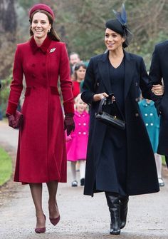 Kate Middleton Coat, Royal Family Christmas, Kate Middleton Dress, Kate Middleton Pictures, Cute Sister, Princess Meghan, Royal Style, Duchess Catherine