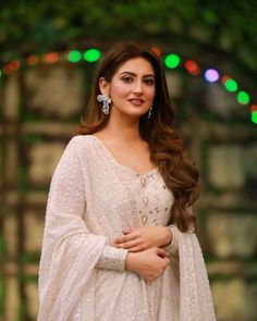 Hiba Nawab, Long Hair Images, Attractive Eyes, Karachi Pakistan, White Gown, Simple Pakistani Dresses, Bridal Dress Design, Bollywood Girls