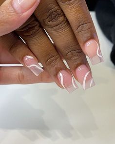 Short Natural Nails Acrylic, Aesthetic Nails Y2k, Short Square Nails Design Ideas, Nail Art Design 2023, Flower Nail Art Designs, Nail Art Designs For Beginners, Ombre Acrylic Nails, Glow Nails