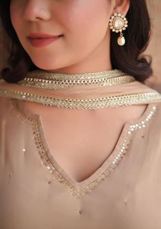 Designer Necklines For Kurtis, Latest Neck Designs For Kurtis Neckline, Pakistani Suit Neck Design, Beautiful Neck Designs For Suits, Suits Neck Designs Indian, Suit Neck Designs Indian Style Latest, Necklines For Kurtis, Neck Styles For Kurtis, Kurta Neck Design Latest