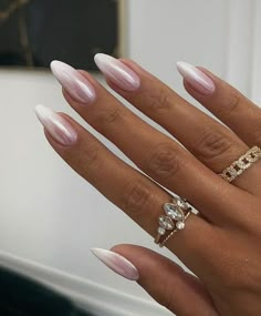 Chrome Pink Ombre Nails, Nails Inspiration 2024, Ombre Nail Designs 2024, 2024 Acrylic Nails, Wedding Nails Ombre, Ombre Chrome Nails Designs, White Chrome Nails Designs, Chrome Nail Ideas, Ombre Chrome Nails