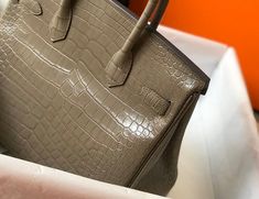 Size: Standard Size It comes with Dust box, Care manual, Tag, and Paper bag. Hermes Birkin 30, Rose Gold Hardware, Chic Me, Bags Designer Fashion, Exclusive Bag, Beautiful Packaging, Nappa Leather, Leather Mini, New Bag