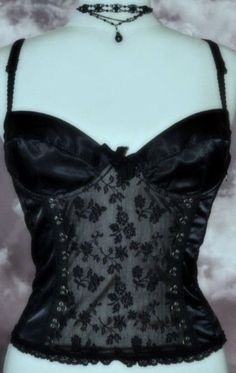 Iphone Image, Gothic Lace, Lace Bustier, Swaggy Outfits, Goth Outfits, Edgy Outfits, 2000s Fashion, Mode Vintage