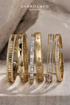 Looking for an iconic way to complete your stack?✨
Look no further than our Bujukan collection. Timeless styles that will take your look from ordinary to extraordinary.
Check it out today✨
Featured styles: BG4846-62W44JJ, BG4939-62Y45JJ, BG4938-62Y45JJ, BG4908-62M45JJ, BG4913-62Y45JJ & BG4935-62Y45JJ Luxury Hand-set Jewelry, Luxury Round Stackable Jewelry, Luxury Stackable Jewelry, Fine Jewelry Diamond Accents Bangle, Timeless Hand Set Jewelry Bracelet, Timeless Single Cut Diamond Jewelry For Everyday Luxury, Timeless Octagon Yellow Gold Jewelry, Heirloom Faceted Gold Jewelry, Fine Jewelry Bracelet With Single Cut Diamonds