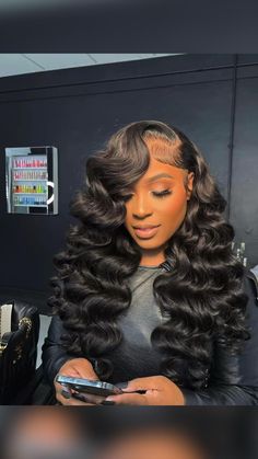 Loose Waves Hair, Lace Frontal Wigs, Glueless Wig, Dope Hairstyles, Hair Laid, Front Lace Wigs Human Hair, Baddie Hairstyles