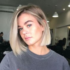 Blonde Lob Hair, Lived In Blonde, Modern Bob, Blonde Lob, Balayage Bob, Balayage Blonde