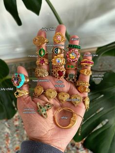 gold rings gold earrings colorful gold chunky jewlery Cheap Chunky Gold Jewelry, Gold And Colorful Jewelry, 90s Rings Aesthetic, Gold Y2k Rings, Chunky Jewelry Rings, Gold Chunky Jewelry Aesthetic, Chunky Maximalist Jewelry, Chunky Gold Rings Vintage, Chunky Gold Jewelry Outfit