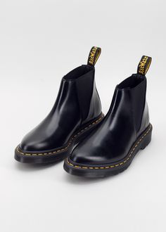 Black Chelsea Boots Outfit, Shoe Company