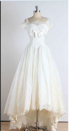 White A-line Gown For Debutante Ball, White A-line Wedding Ball Gown, Lace Ball Gown For Prom And Debutante Ball, A-line Ball Gown For Wedding Or Prom, White Fitted A-line Ball Gown, A-line Lace Wedding Gown, Lace A-line Wedding Gown, Lace A-line Gown With Fitted Bodice, Elegant White A-line Ball Gown