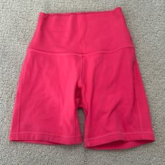 Lipgloss Lululemon Bikers Looks And Feels Brand New Size 2 And Is Stretchy And Super Soft!! Lululemon Biker Shorts, Shorts Lululemon, Lululemon Shorts, Shorts Athletic, Biker Shorts, Athletic Shorts, Lululemon Athletica, Size 2, Cute Outfits