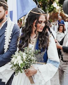 Crete, Traditional Dresses, Wedding Board, Pretty Outfits, Dresses