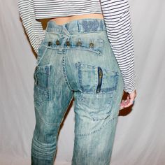 🪩 VTG Patched Jeans - 80s/90s Style  - Patchwork detailing on front & back  - Adjustable button to fit waist  - Embroidered detailing  - Light/ med wash  - Size 30  - Waist laying flat measures 15"  -Rise measures 7.5"  - Outseam measures 40"  - Inseam measures 30"  - Hips measure 19"  ✨  These jeans come in preowned condition. They have been gently worn and may show minor signs of wear, which adds to their unique character and charm. Rest assured, these jeans have been carefully inspected to ensure it is in great wearable condition Retro Chic Fashion, Style Année 80, Womens Denim, Retro Mode, Patched Jeans, 90s Style, Women Denim Jeans, Chic Fashion, Retro Chic