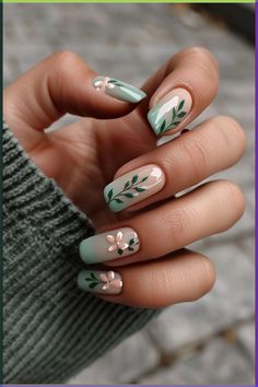 Browsing along and discover more emerald green nail designs to inspire your next manicure. Best green emerald nail designs for classy elegant nails. Green Accent Nail Ideas, Nature Color Nails, Green Leaf Nail Designs, Fun Green Nail Designs, Gel Nails Ideas Green, Simple Green Nail Designs, Plant Nails Design, Prom Nail Inspiration, Nail Art Designs Coffin